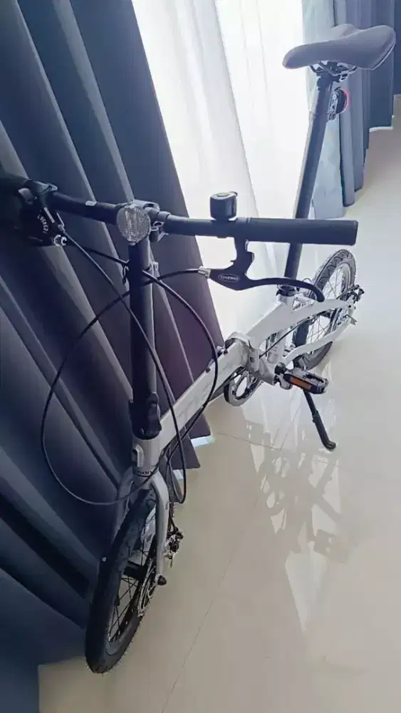 Sepeda Lipat Polygon Metro 2