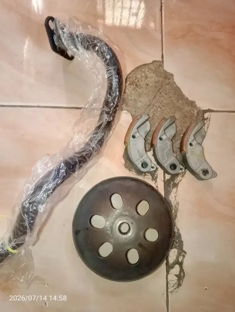 Mangkok+kampas ganda,leheran kenalpot Vario techno 110