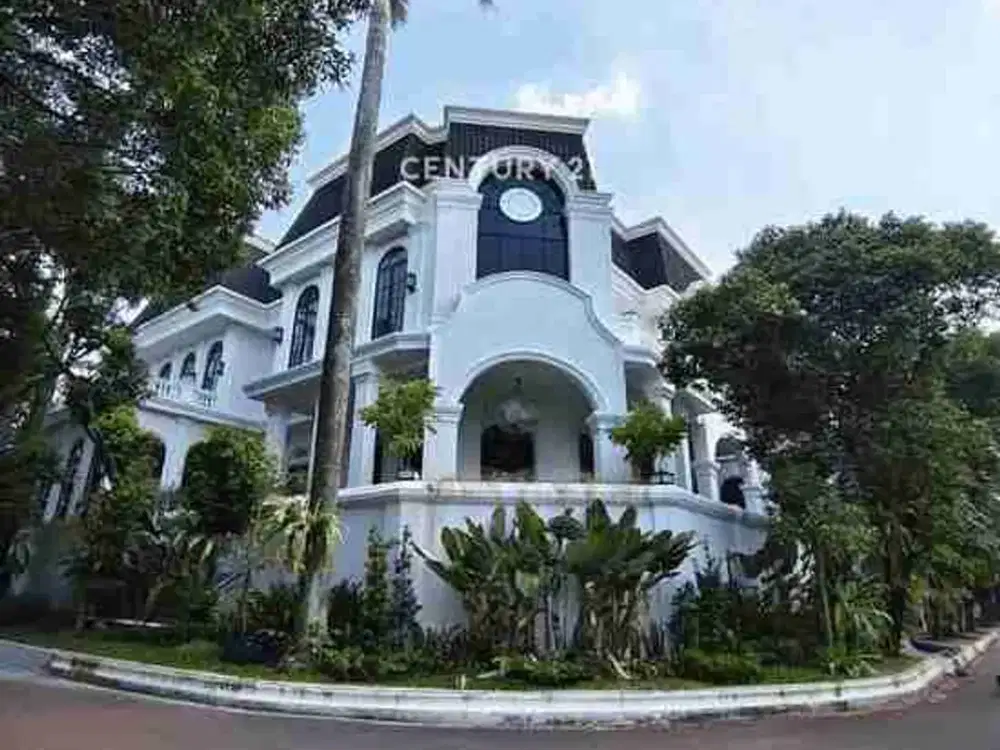 Dijual cepat rumah di Pondok Indah, 5 kamar tidur, 5 kamar mandi. Siap Huni