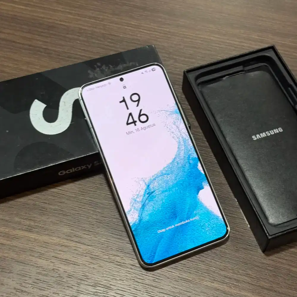 Samsung S22 8/256GB [ White ] Garansi Resmi Sein