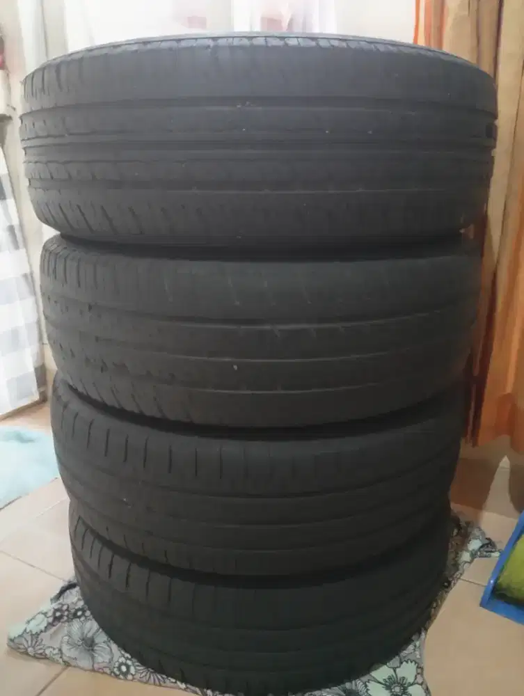 Ban bekas Champiro Hankook R15 185/65 rata