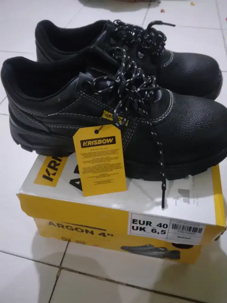 Sepatu Krisbow Argon 4