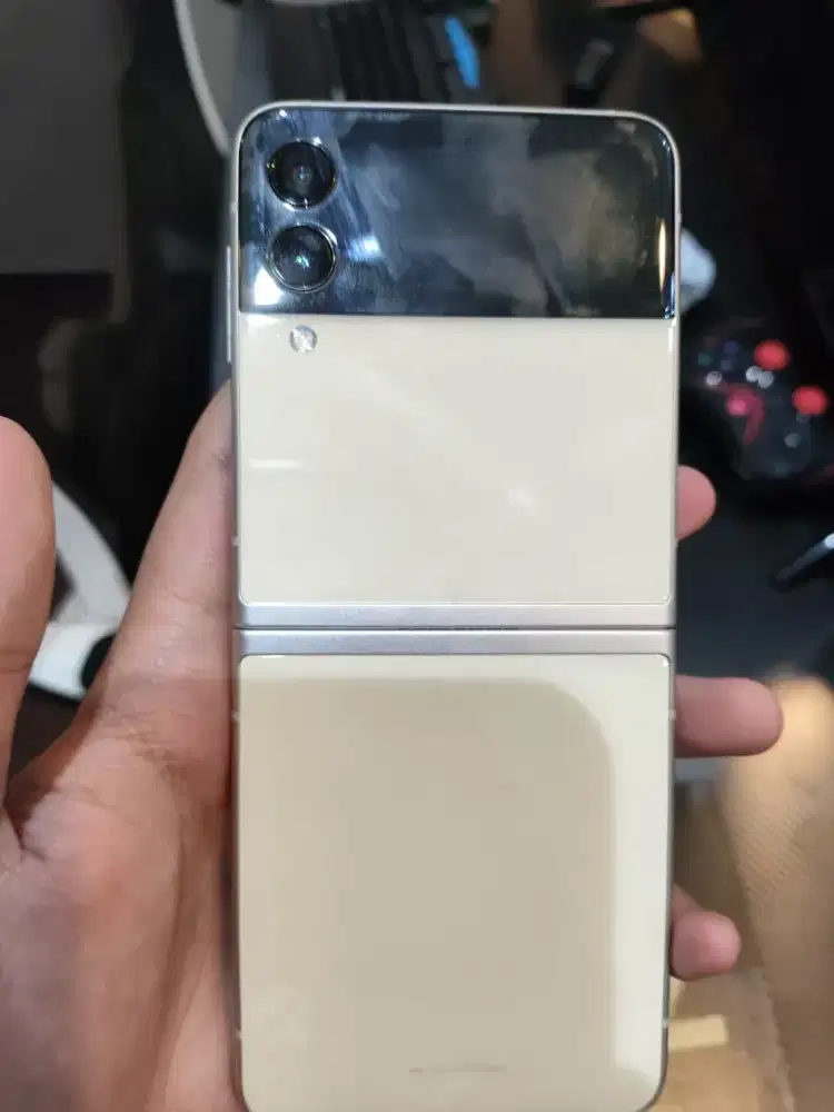 Z FLIP 3 (8/256) + DUS MINUS HINGE CONNECTOR RUSAK