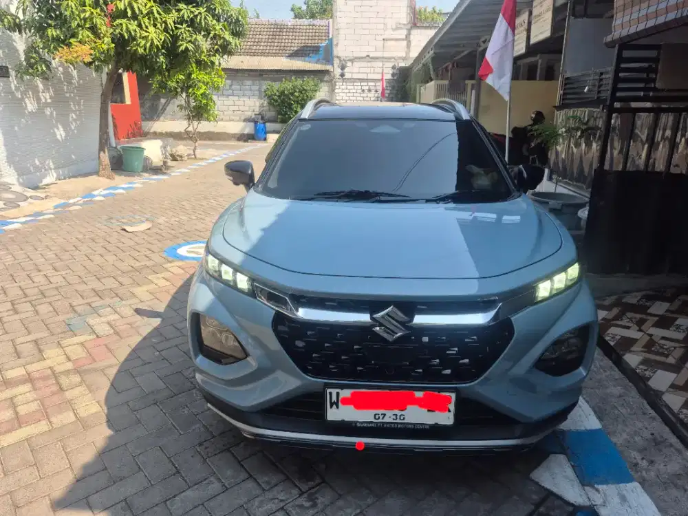 Suzuki fronx SGX two tone