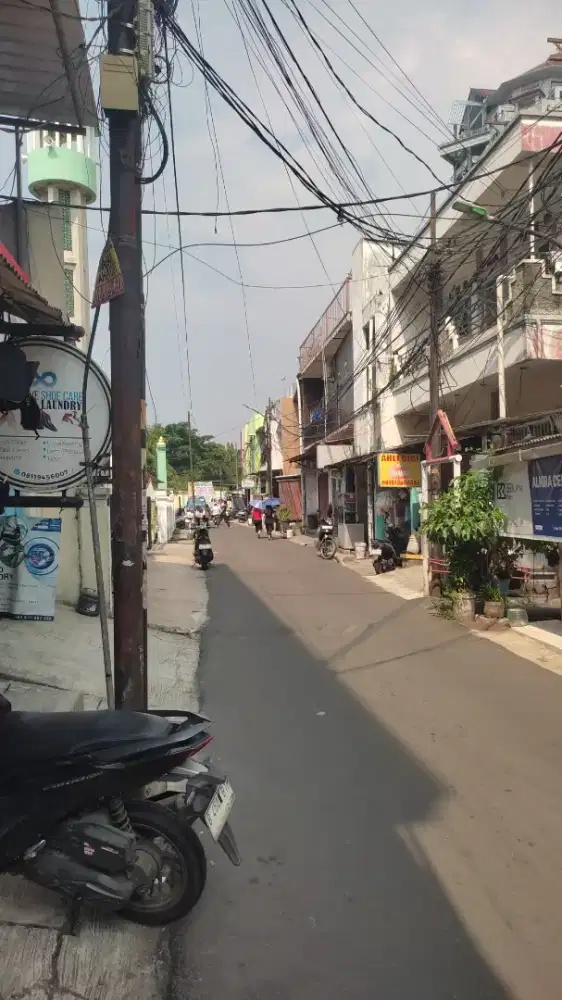 Dibutuhkan tukang cuci setrika