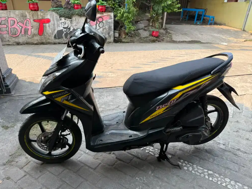 Beat injeksi THN 2014 plat B jakarta