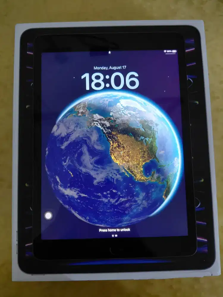IPAD 7 Gen 128GB BLACK (WIFI only)