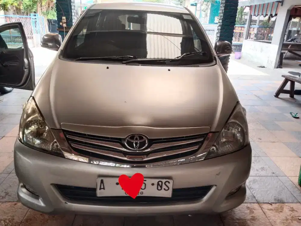 Innova E Matic Siap Pakai 2010
