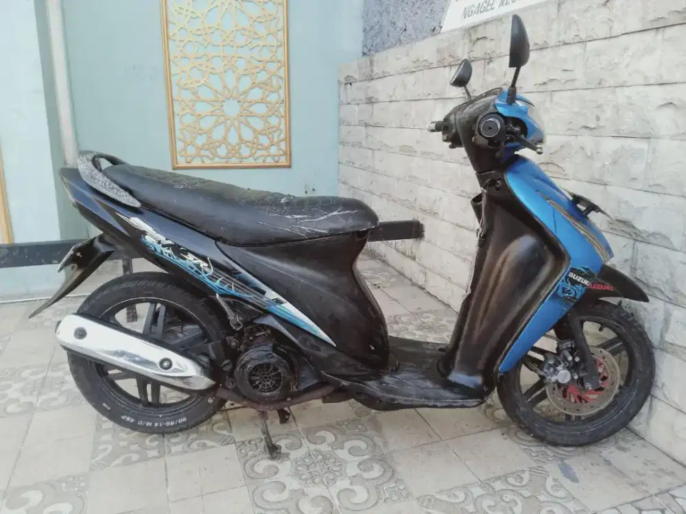 Suzuki Spin 2007