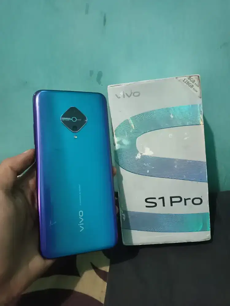 Vivo s1 pro ram 8/128 Gb snapdragon fullset mulus segel no minus
