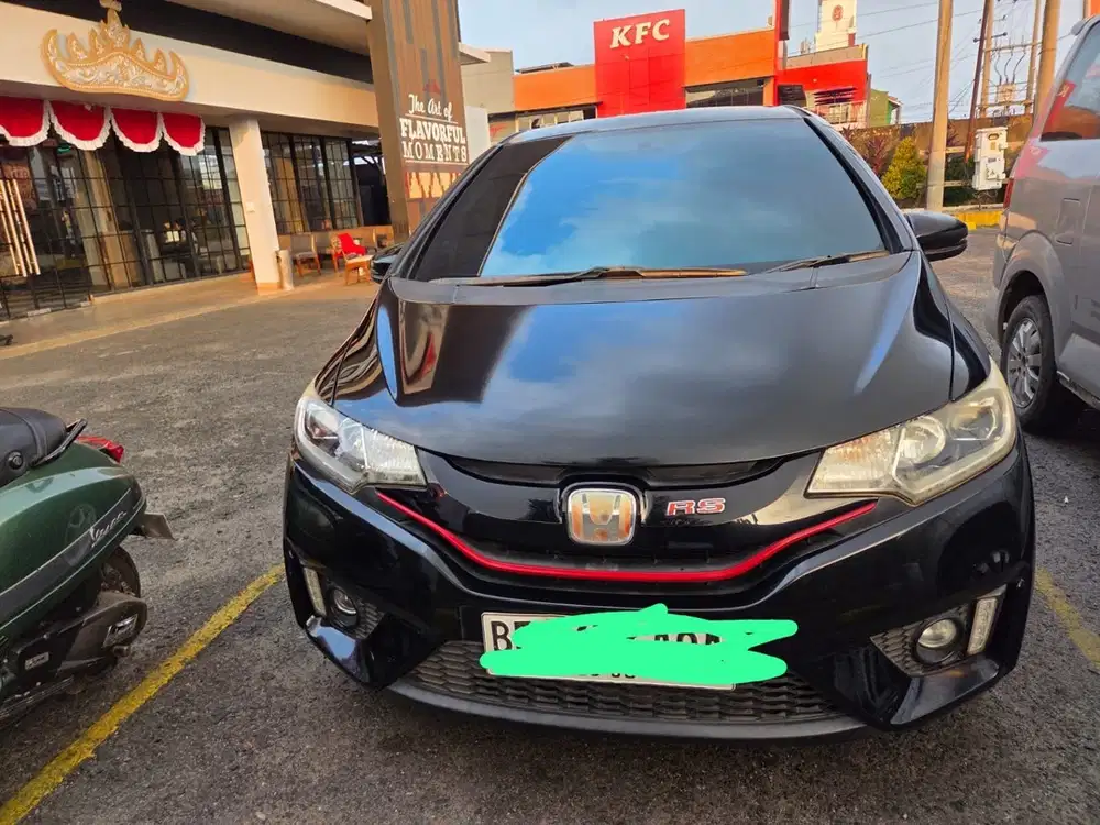 Honda Jazz RS CVT A/T 2015