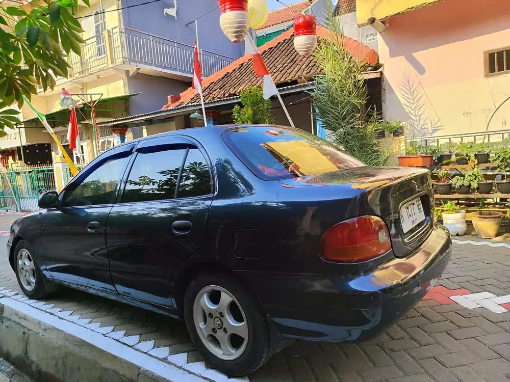 Hyundai Accent 1997 Bensin