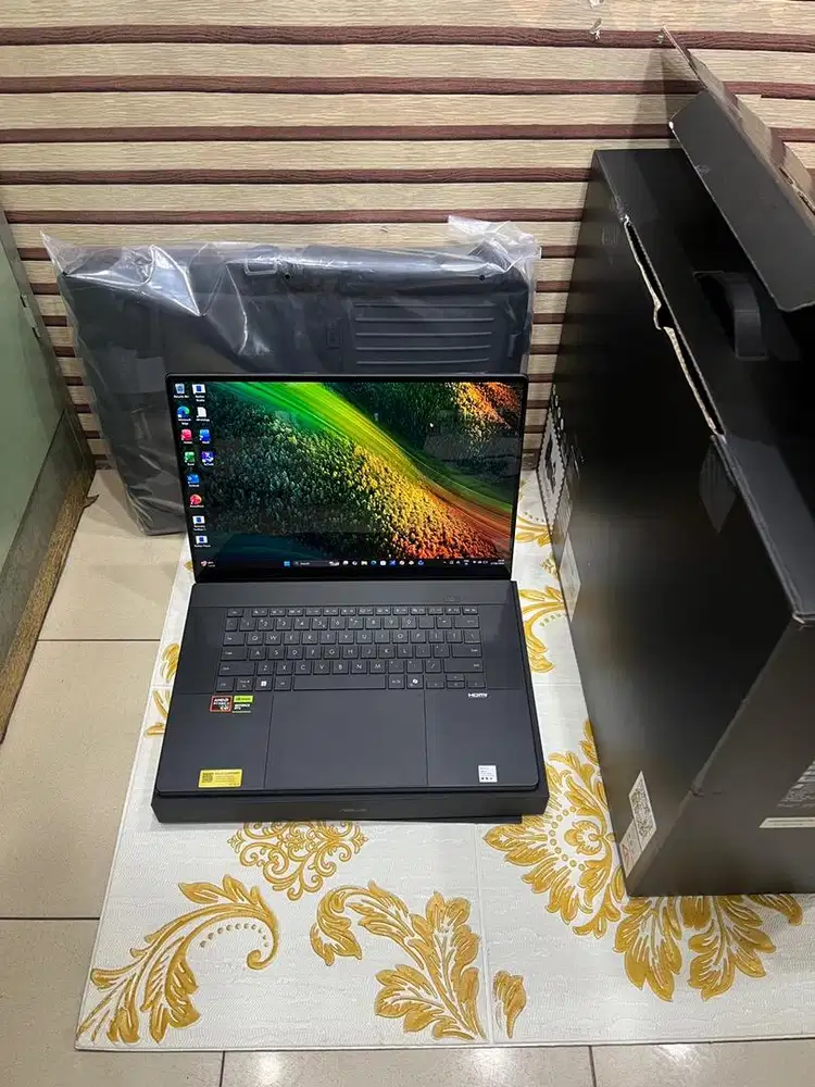 Asus ProArt P16 H7606WM| 32GB 1TB| Reyzen AI 9| RTX 5060 Second Mulus