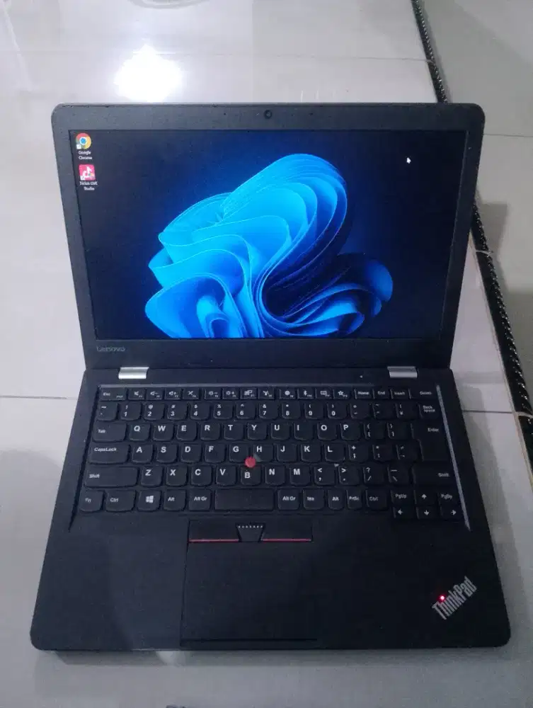 Laptop Lenovo thinkpad 13 ssd no lemot