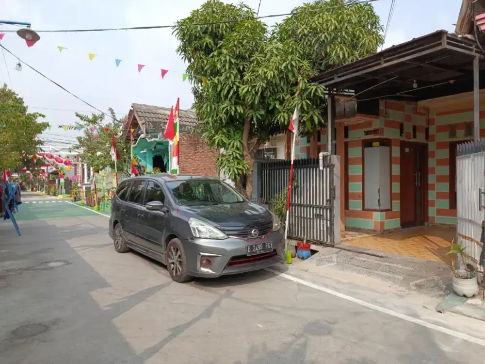 Di sewakan rumah tahunan