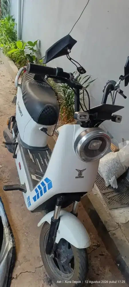 Sepeda listrik uwinfly