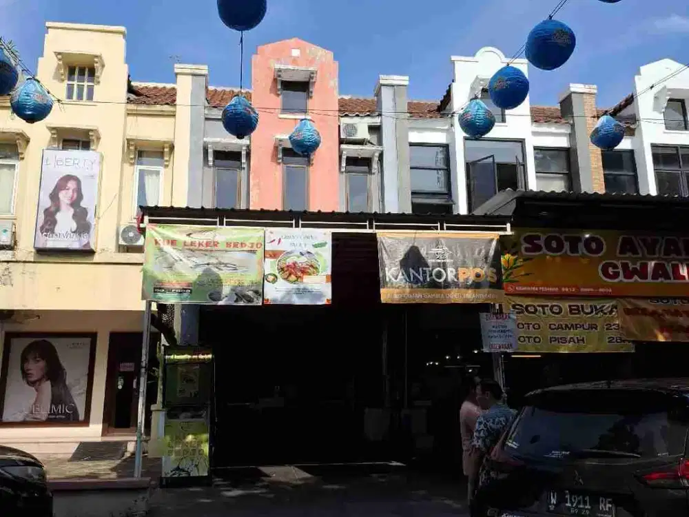 DIJUAL RUKO GWALK CITRALAND
3LANTAI FULL BANGUNAN