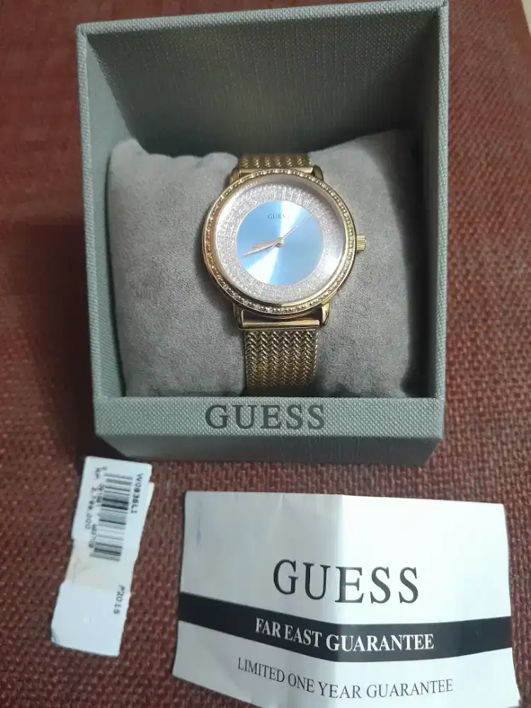 Jam Tangan Guess
