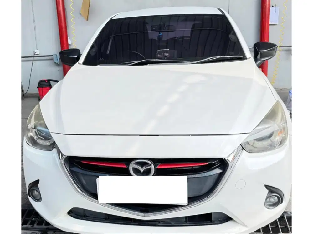 Mazda 2 Sky Active Limited Edition A/T Tahun 2015