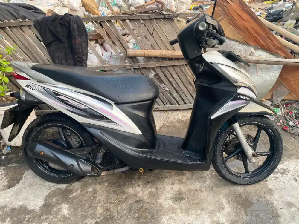 Honda spacy 2011 matic
