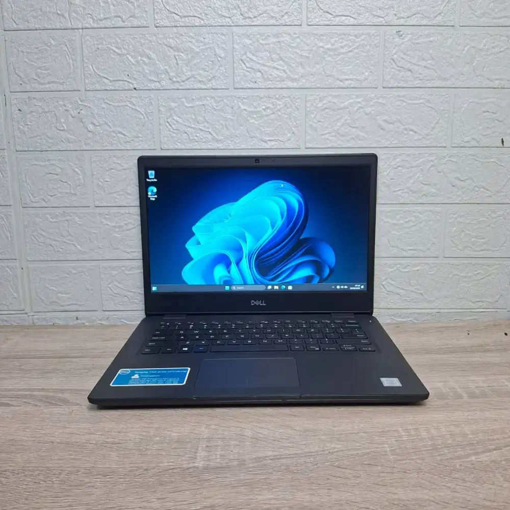 Laptop Dell 3400 i3 Gen8 RAM 8GB SSD 128GB 14in Slim Win 11 Mulus