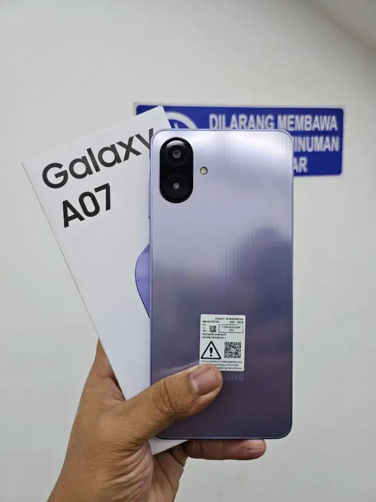 A07 4/64 2 bulan pakai likenew