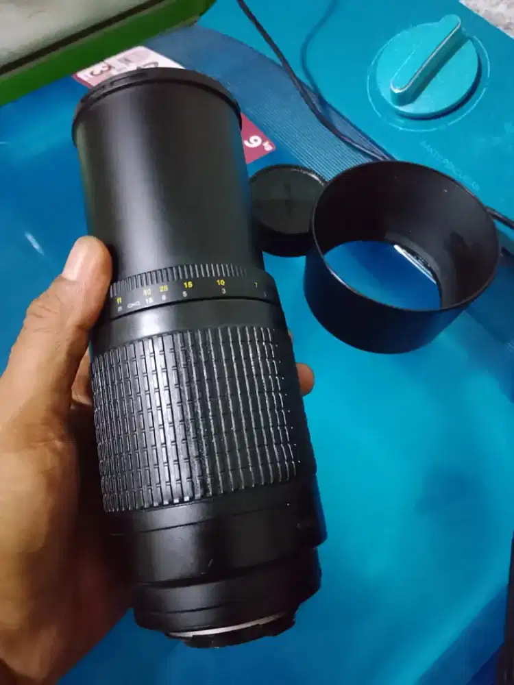 Teleskop jual lensa Nikon 70/300 kondisi masih bagus minus jamur dikit