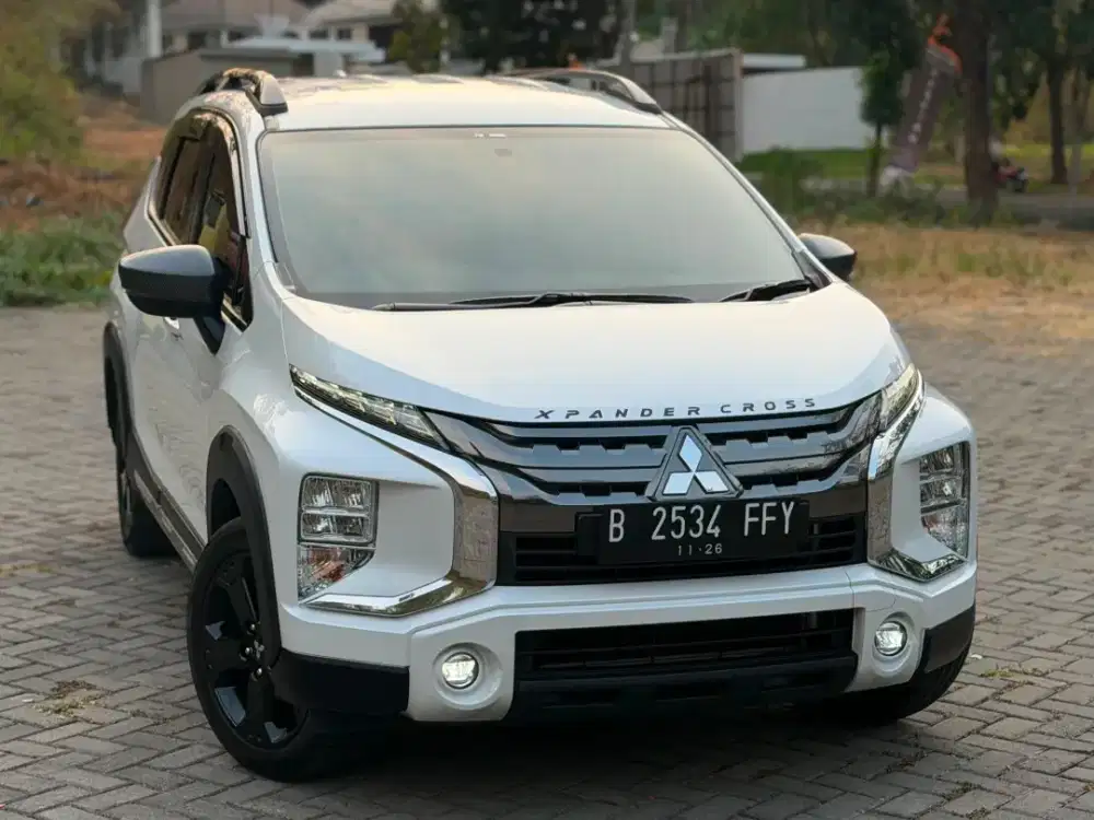 MITSUBISHI XPANDER CROSS ROCKFORD 2021 MATIC