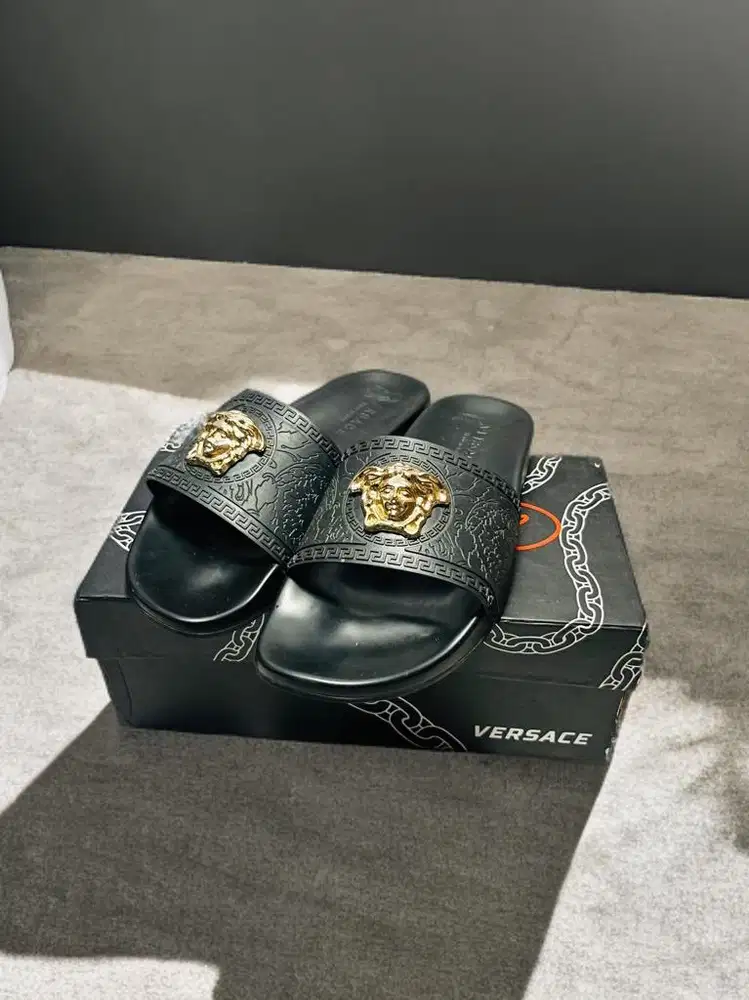 Sendal Vercase size 42