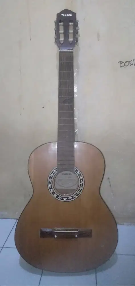 Gitar Yamaha c310 castom