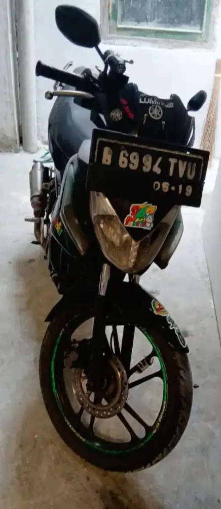 BISMILAHH ,, DI JUal motor Honda CS ONE , Motor sehat,,surat² Lengkap,