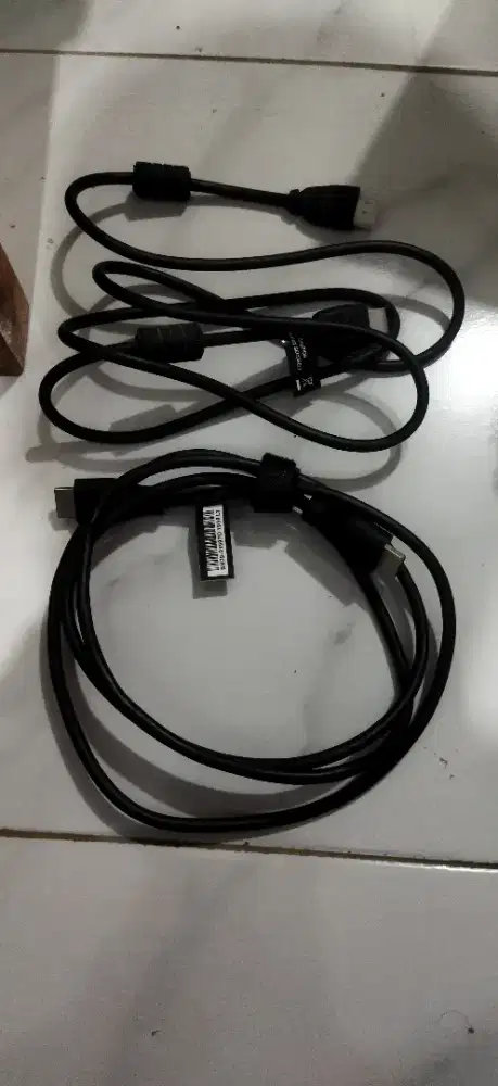 2 unit kabel HDMI original cabutan monitor Samsung