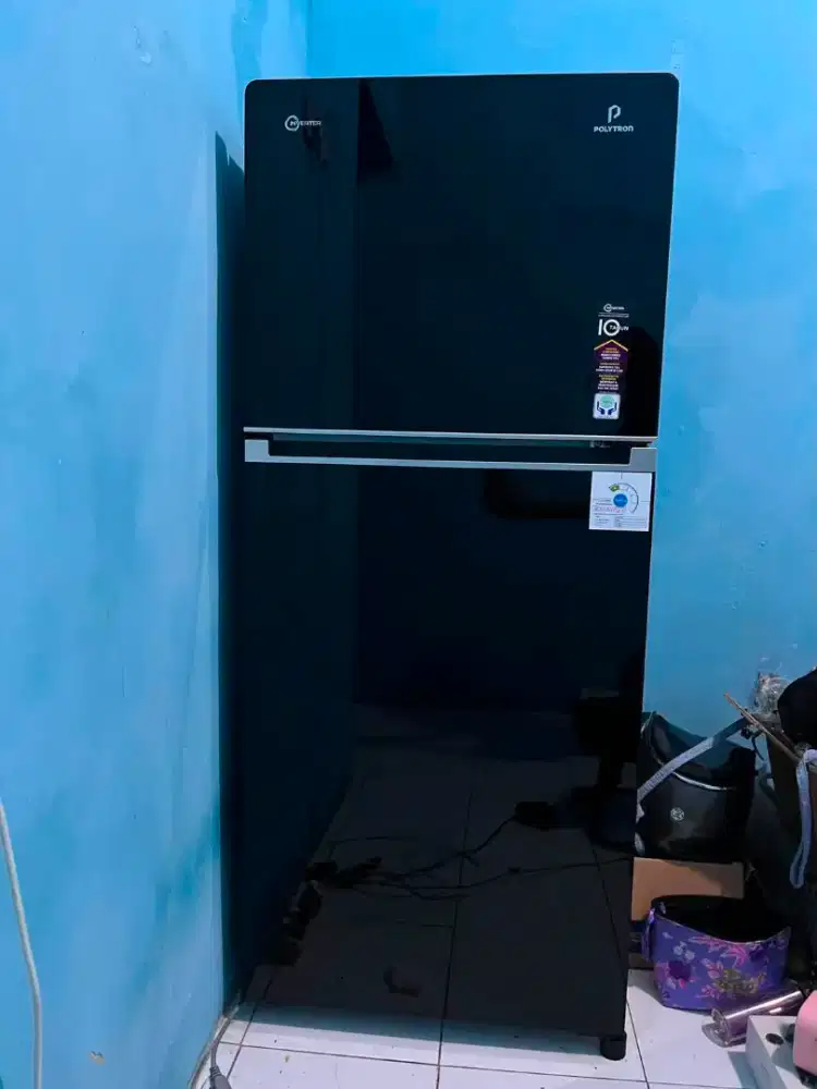 kulkas 2 pintu merk polytron