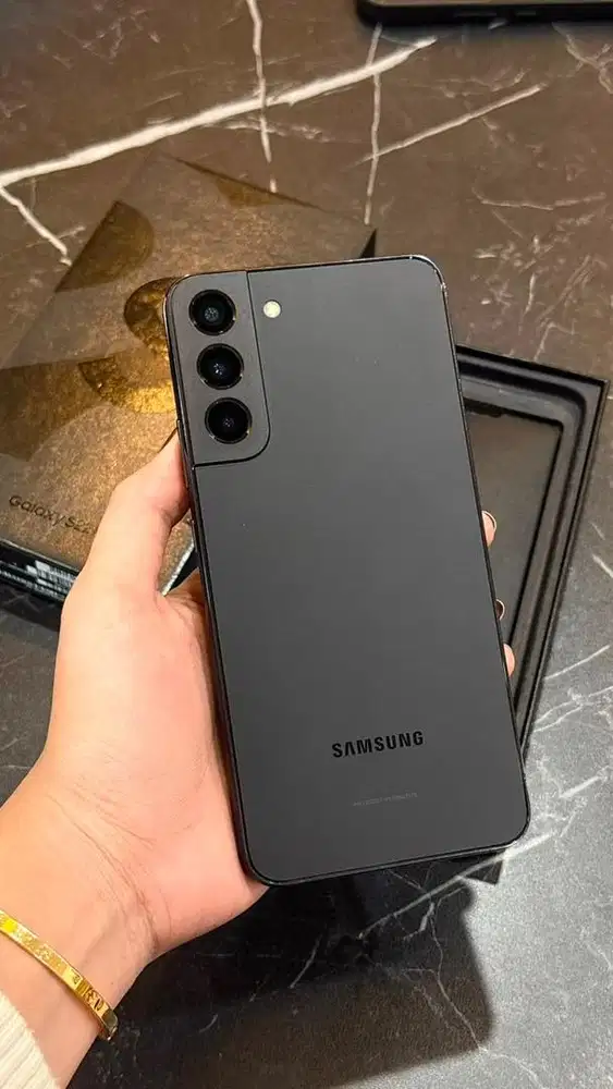 samsung s22 plus 8/256gb