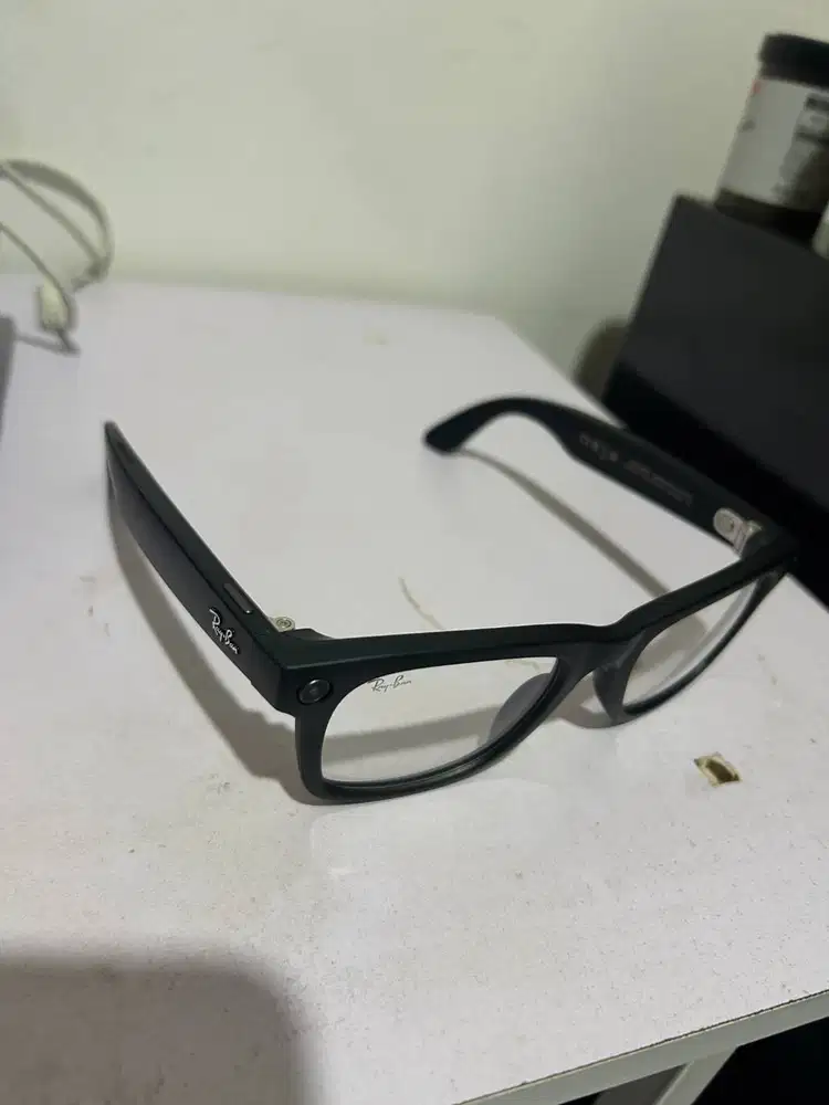 Ray-Ban Meta 1 Wayfarer 53mm Hardcase Only Like new