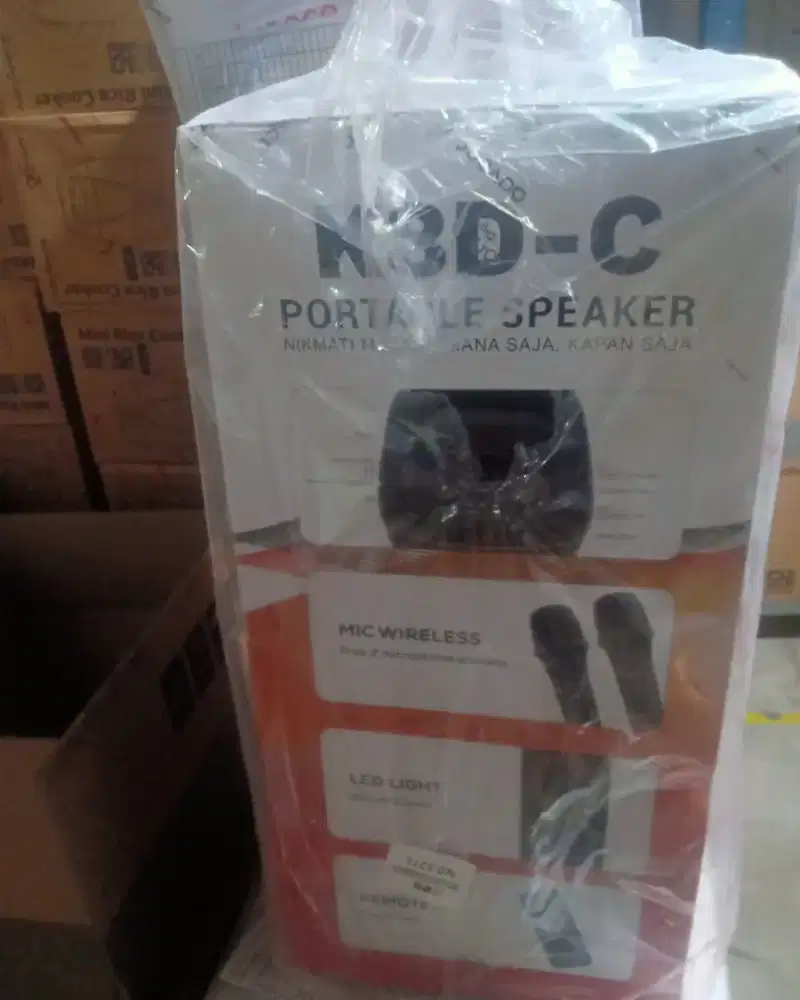 K8D-C speaker portable 8 Inch bass extra+wireless mic lampu RGB