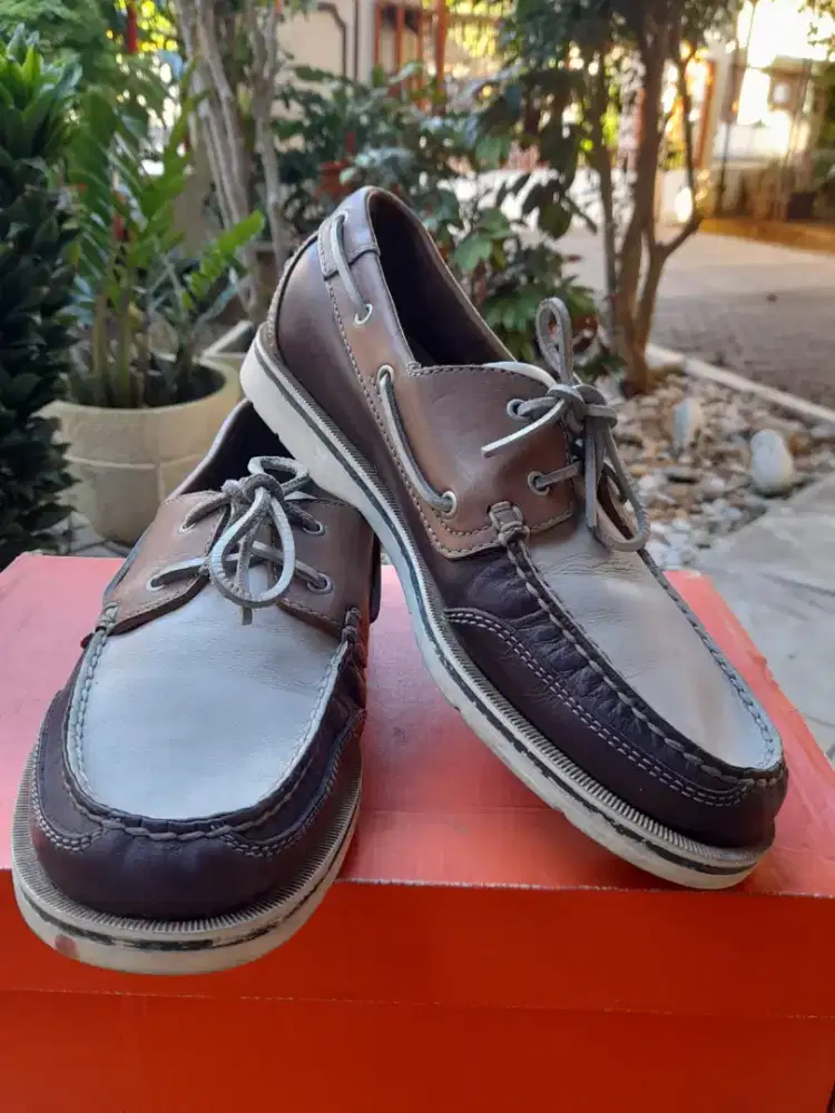 Jual Sepasang Sepatu Rockport Kulit WaterProof
