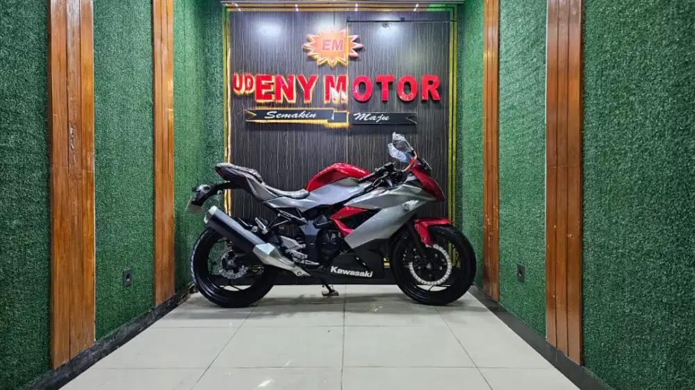 UD ENY MOTOR - Kawasaki Ninja Mono thn 2018 istimewa