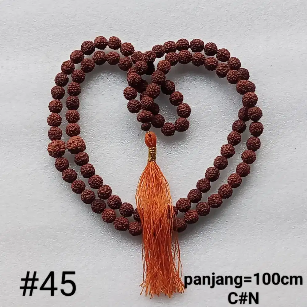 Tasbih biji genitri