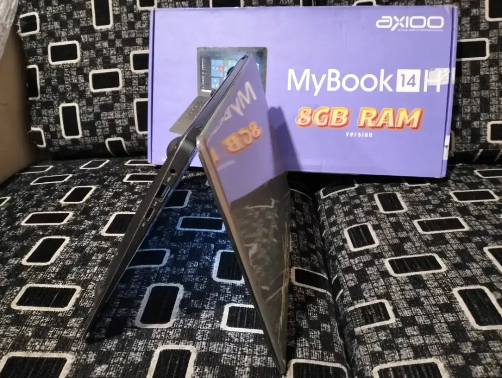 Laptop slim Axioo mybook 14h layar fhd tajam Intel n4020/RAM 8GB SSD