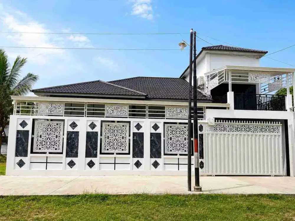 DIJUAL – Rumah 2 Lantai Full Furnished Dekat Jl. Riau
