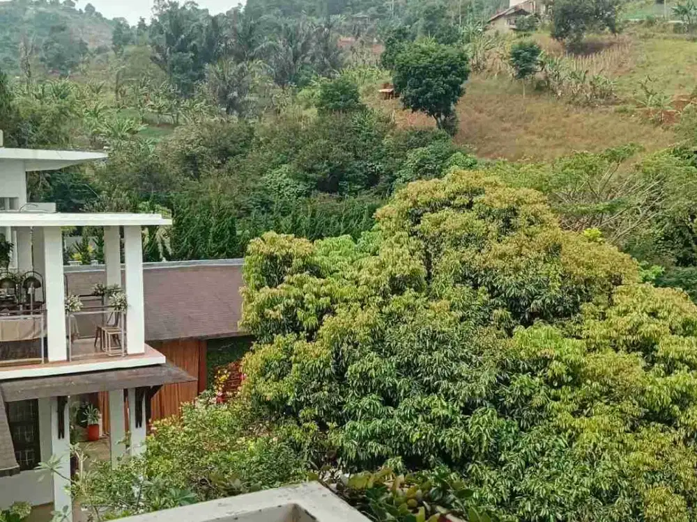 Jual Rumah Resort Mewah Dago Pakar Bandung – Classic, 3 Lantai, SHM