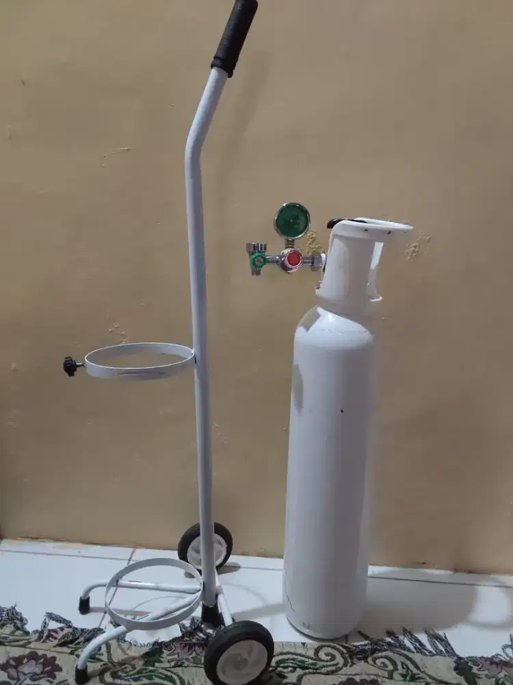 Tabung oksigen 1m³ (7,6L)