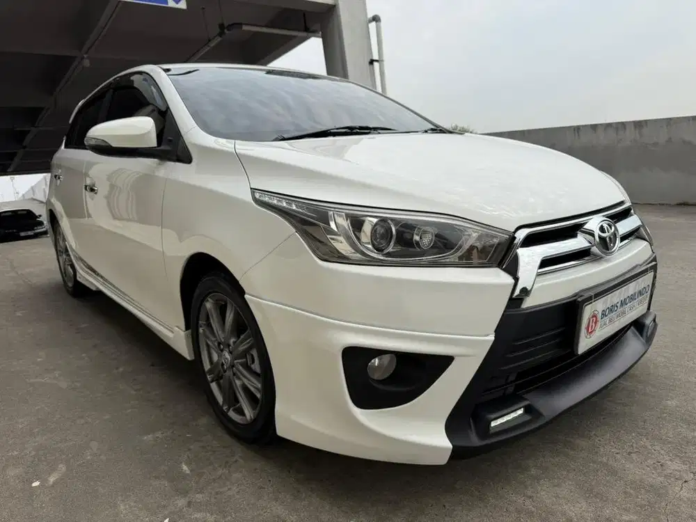 TDP Minim Toyota Yaris S TRD 2015 Putih 2014 Automatic AT JaZz HRV E G