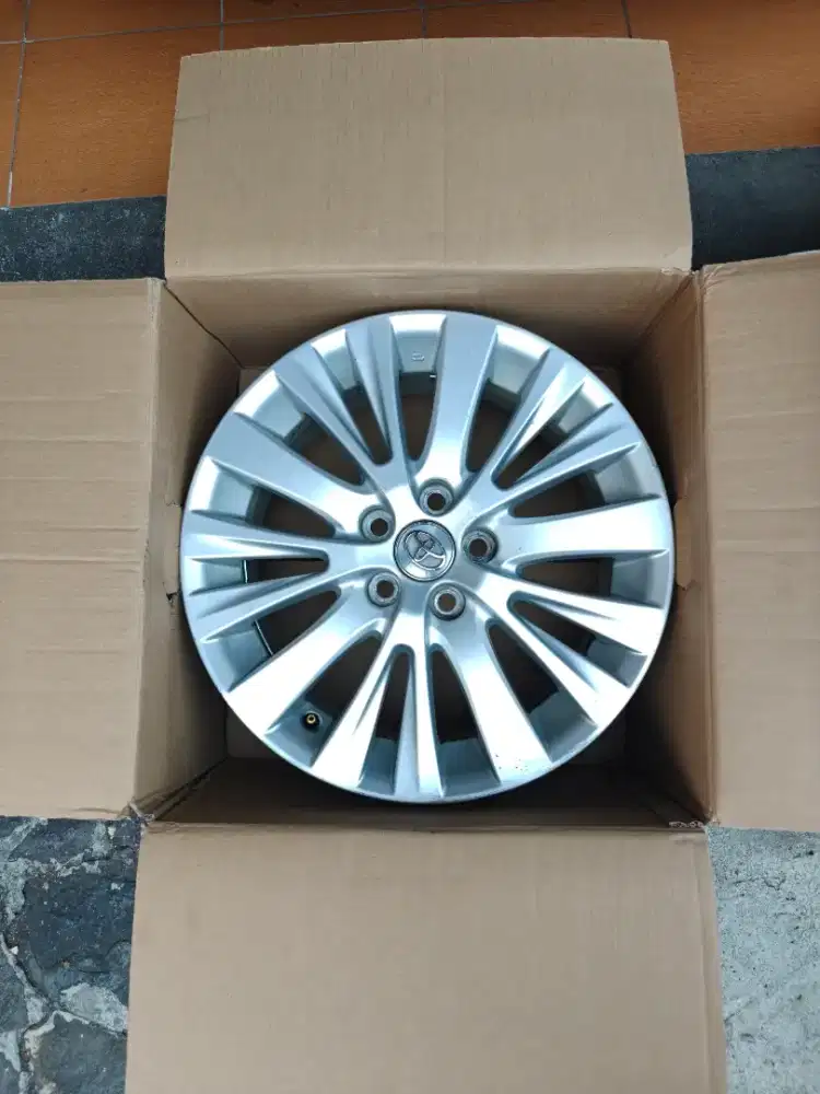 Velg Alphard Vellfire Original Mulus R18