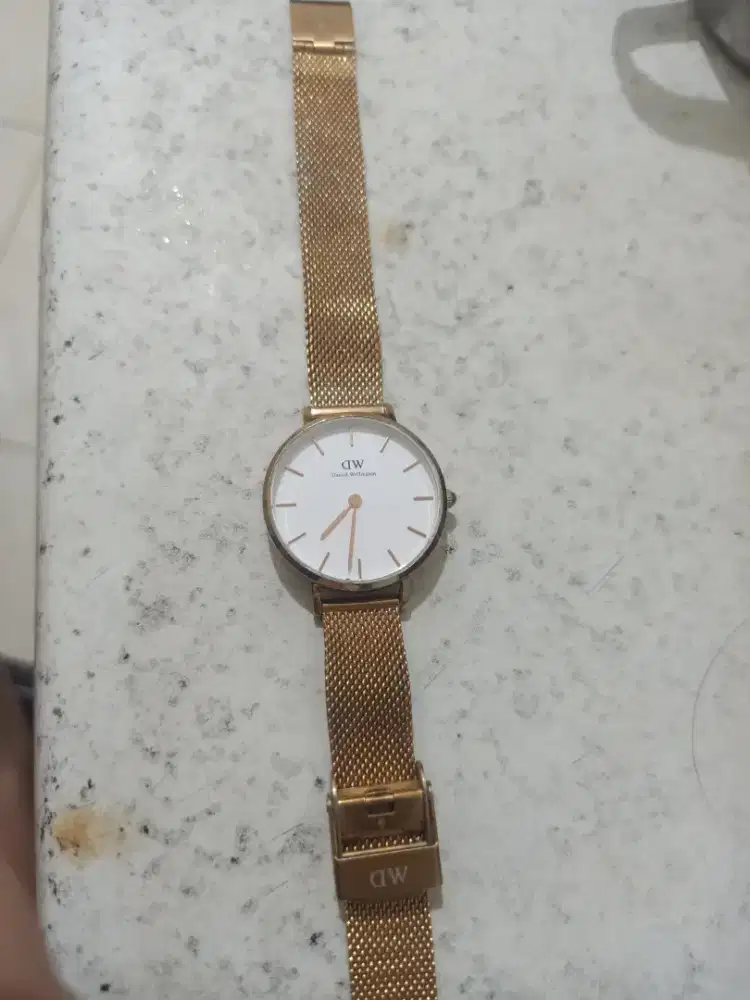 JUAL BU!! jam tangan Daniel Wellington petite melrose SECOND
