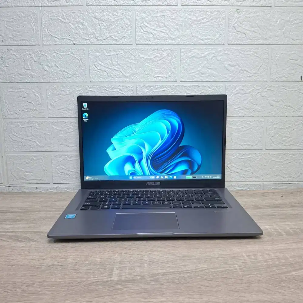 Laptop Asus Vivobook A416M N4020 RAM 4GB SSD 256GB 14in Win 11 Mulus