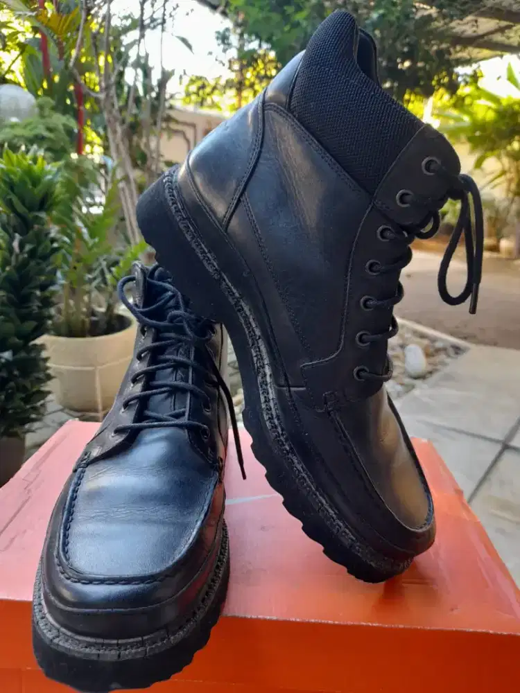 Jual Sepasang Sepatu Boots Rockprot Kulit Waterproof