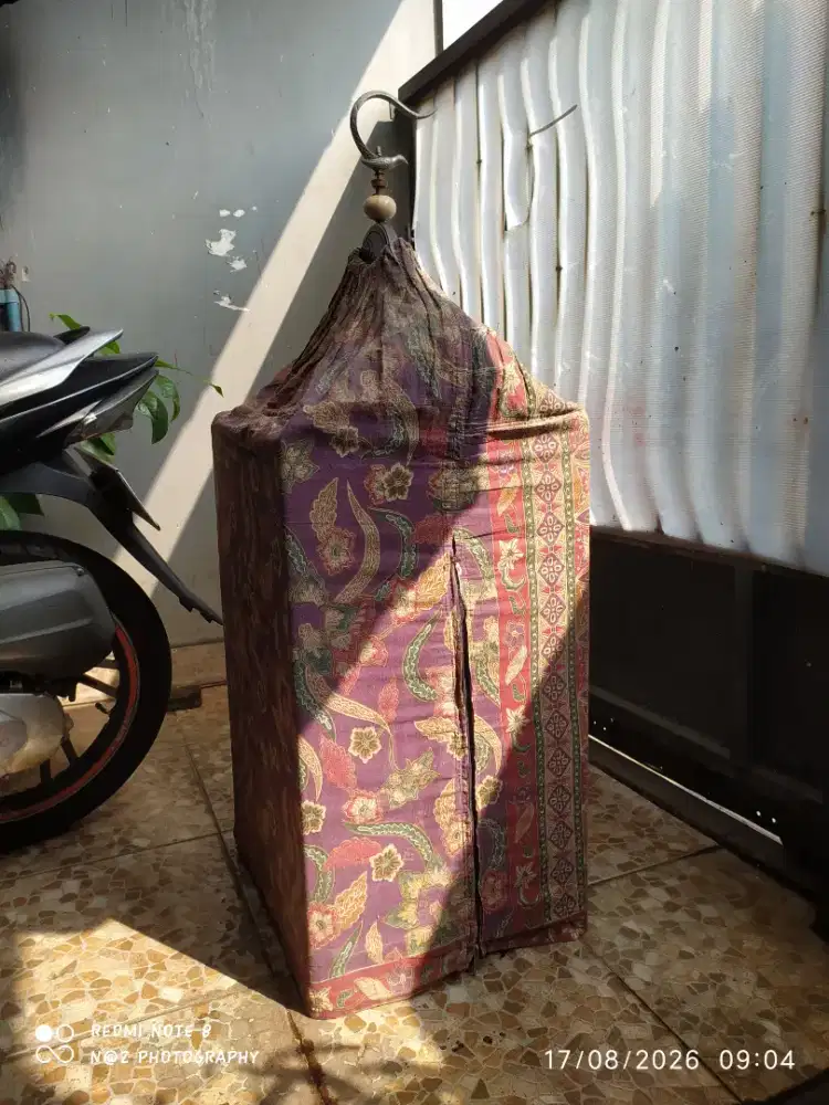 Sangkar jati bekas layak pakai