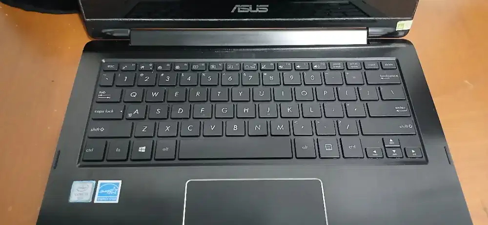 Laptop Asus core i5